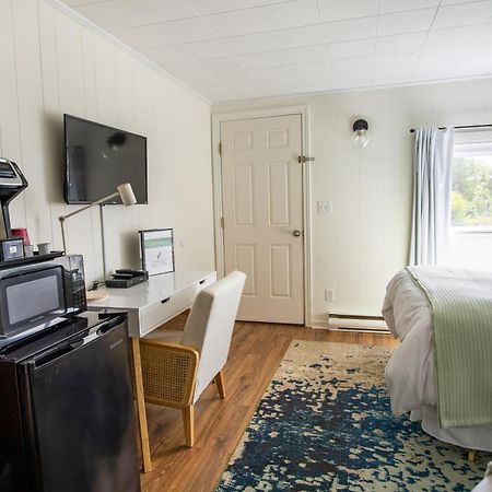 Friars Bay Inn & Cottages Welshpool Rom bilde