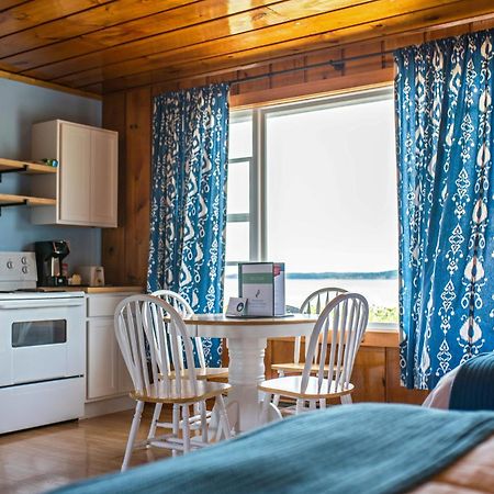 Friars Bay Inn & Cottages Welshpool Rom bilde