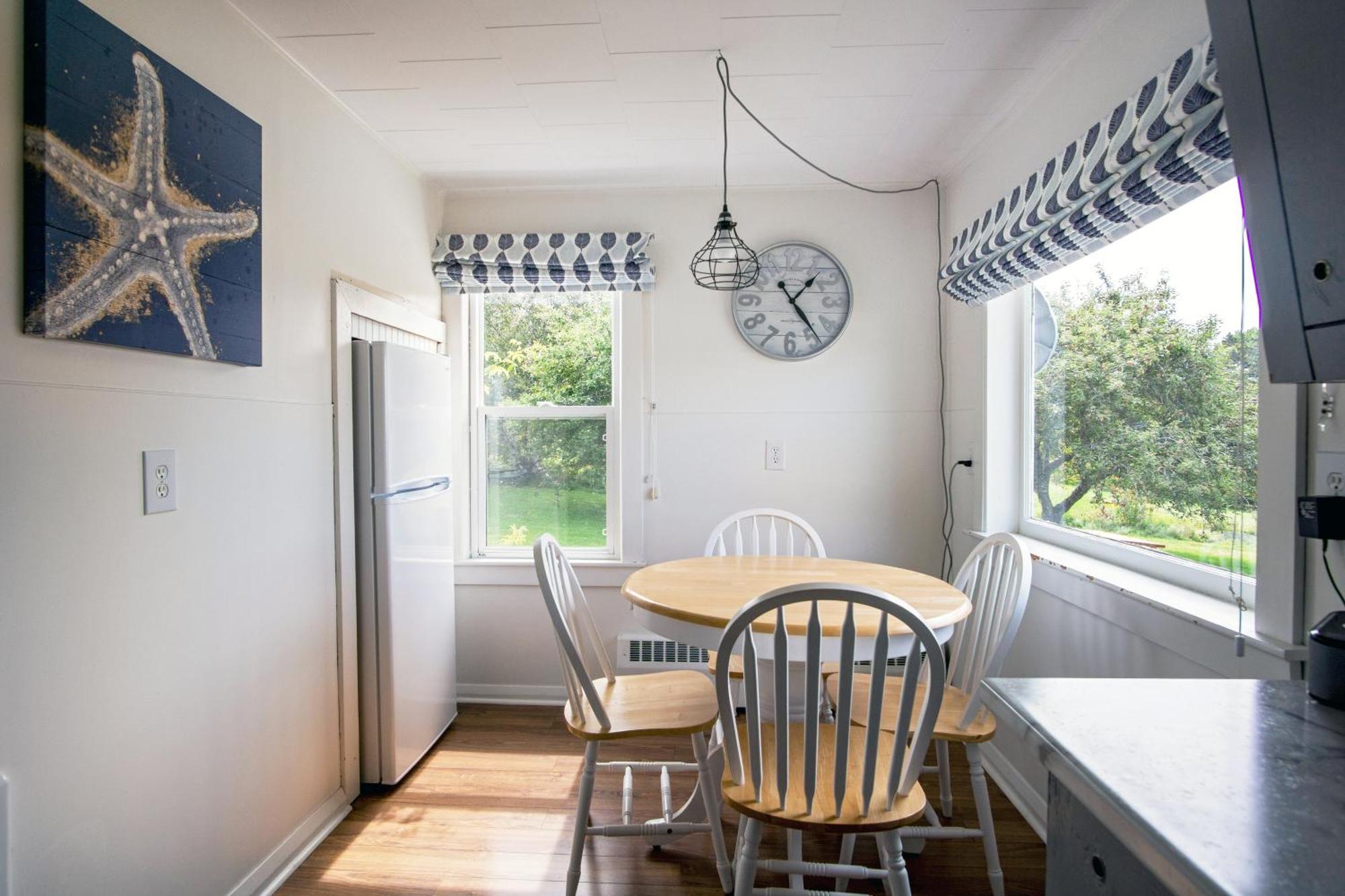 Friars Bay Inn & Cottages Welshpool Rom bilde