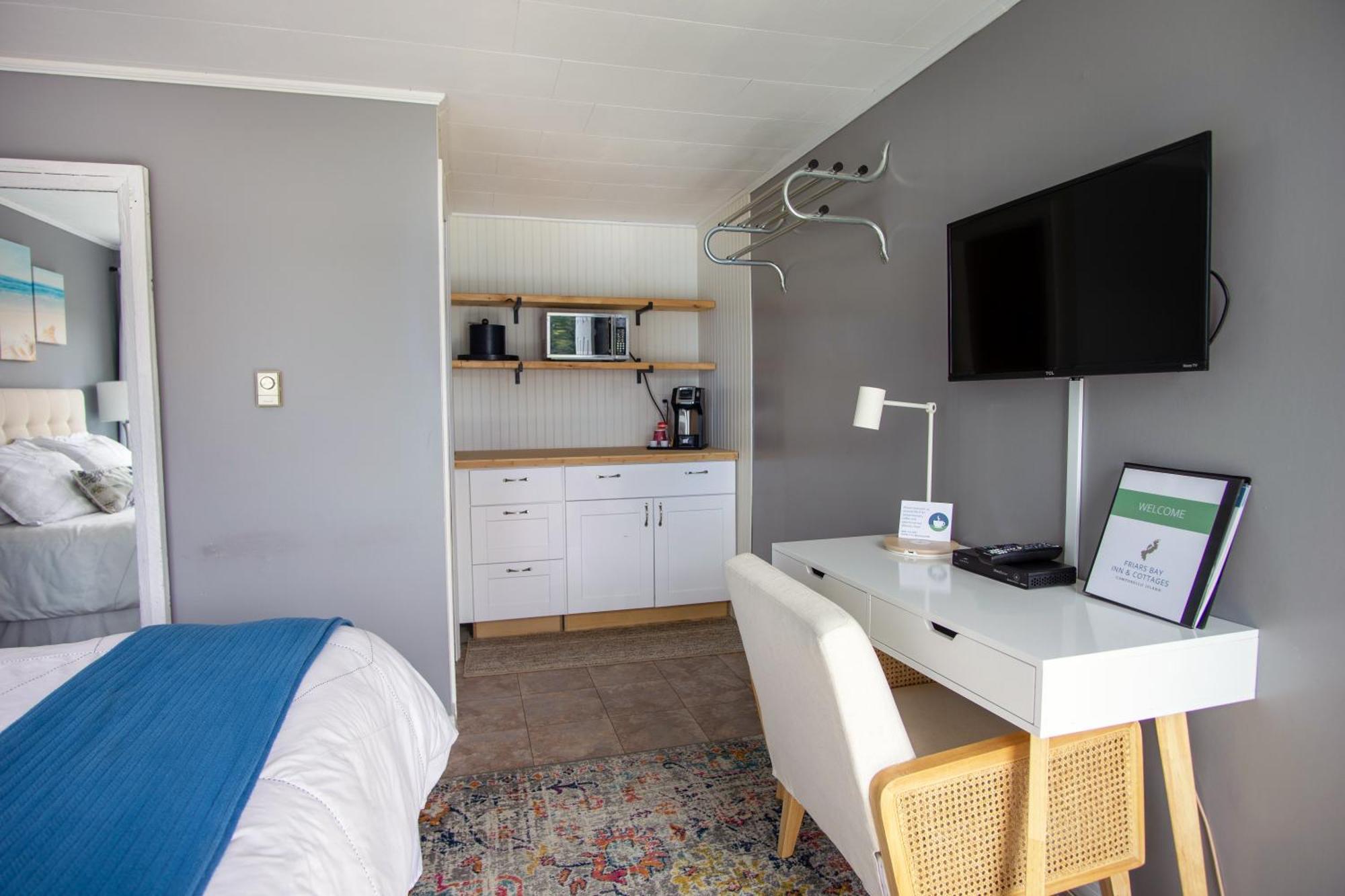 Friars Bay Inn & Cottages Welshpool Rom bilde