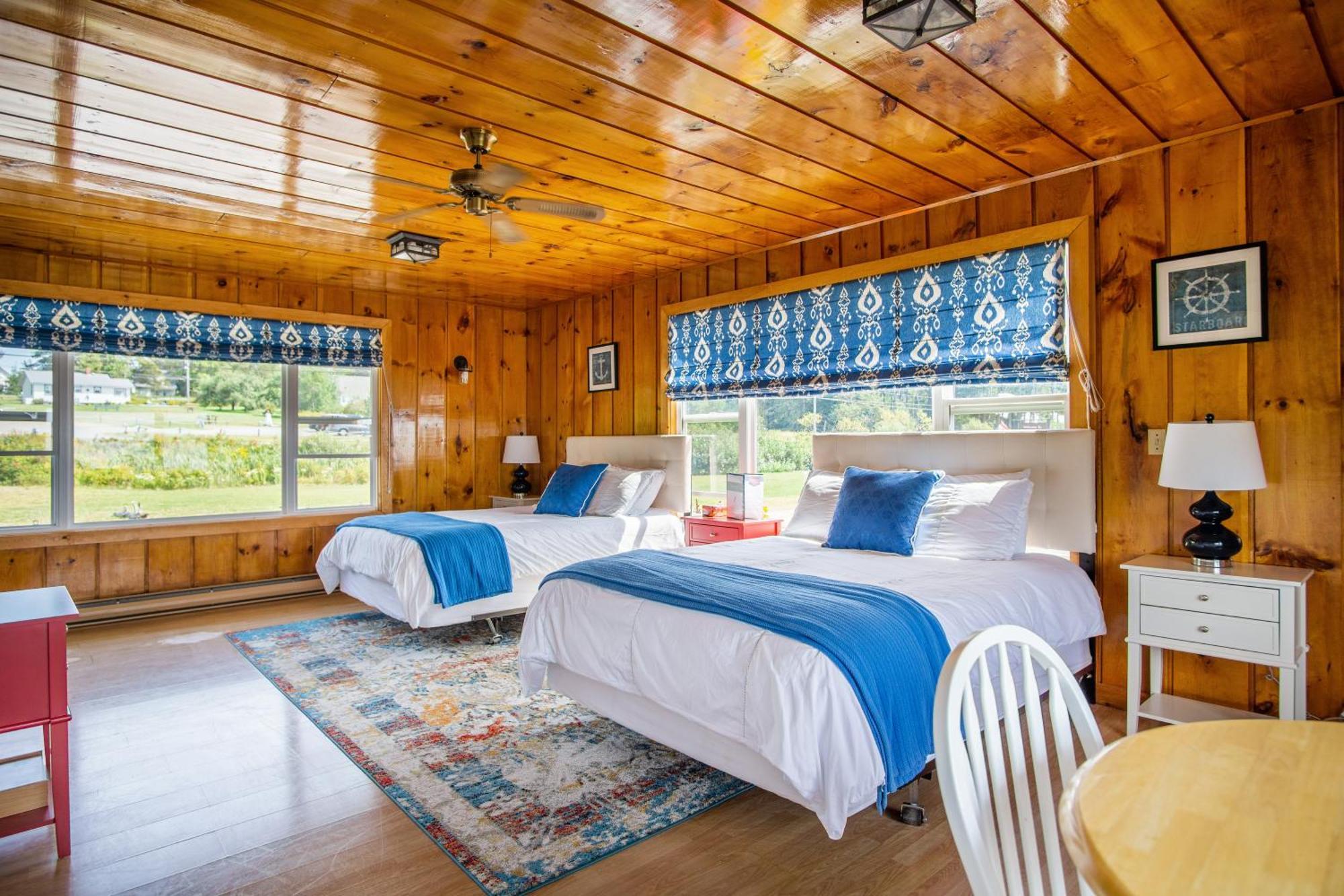 Friars Bay Inn & Cottages Welshpool Rom bilde