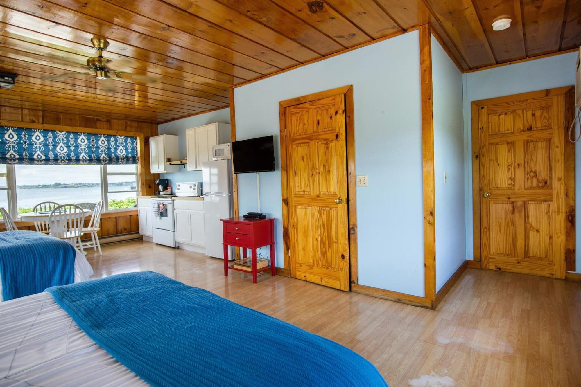 Friars Bay Inn & Cottages Welshpool Rom bilde
